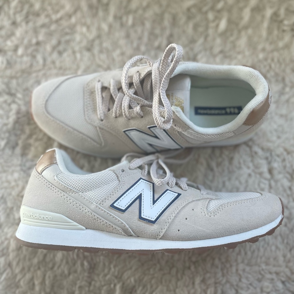 New balance 996 sneaker